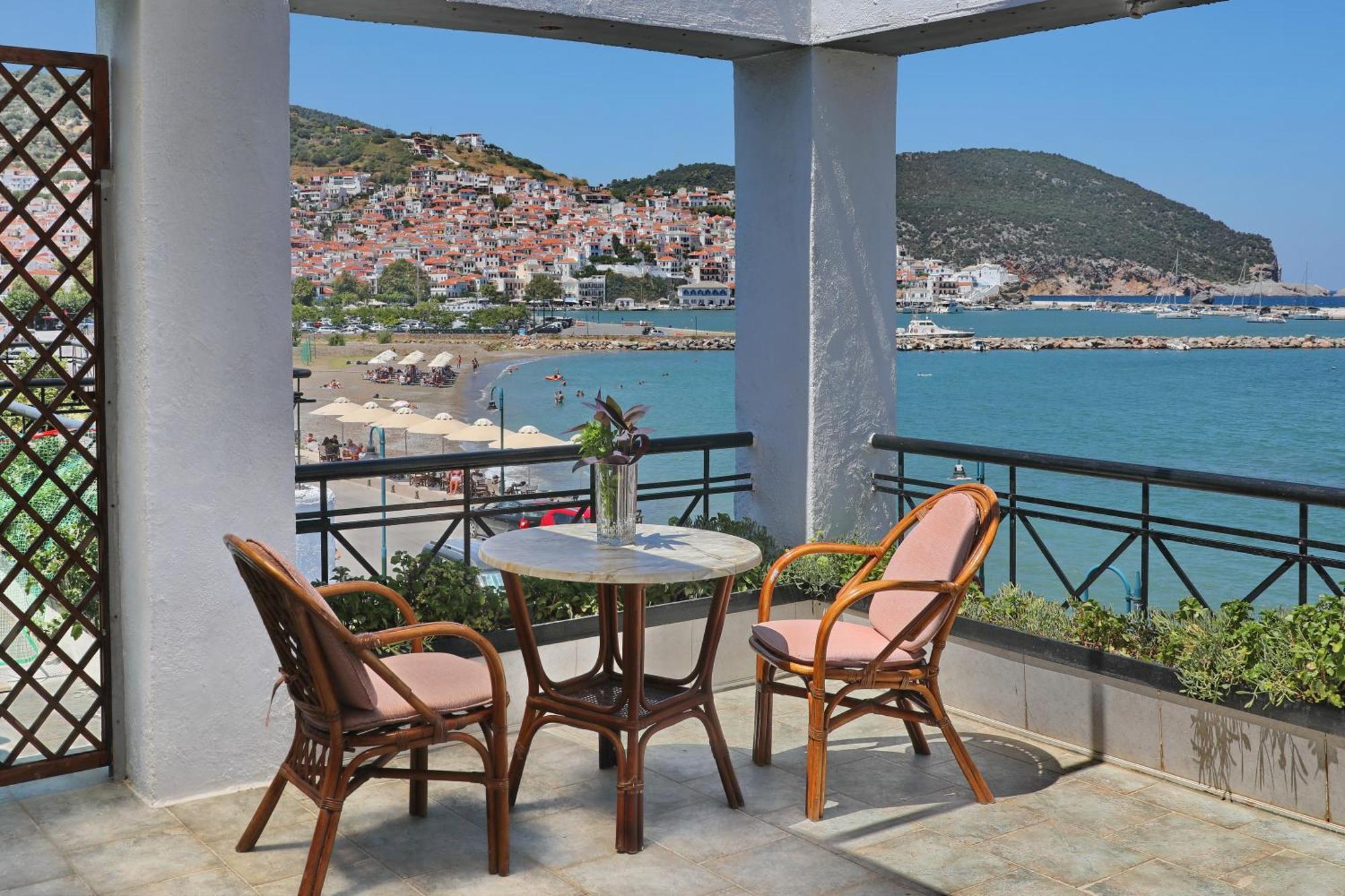 Hotel Mamma Mia Città di Skopelos Esterno foto